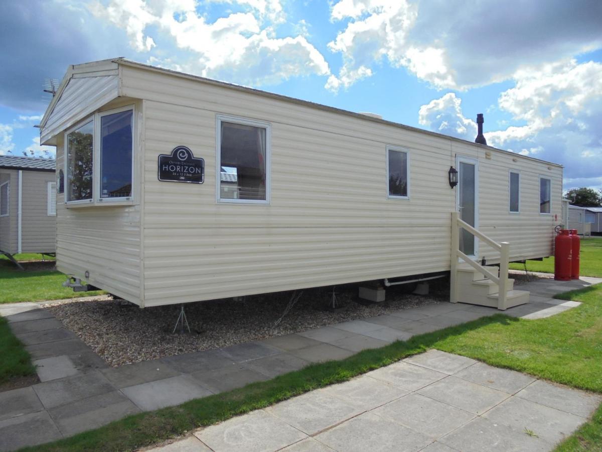 Kingfisher : Horizon Ii:- 8 Berth, Close To Site Entrance อินโกลด์เมลส์ ภายนอก รูปภาพ