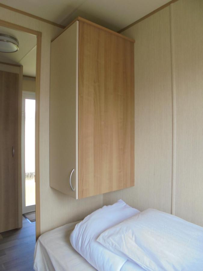 Kingfisher : Horizon Ii:- 8 Berth, Close To Site Entrance อินโกลด์เมลส์ ภายนอก รูปภาพ